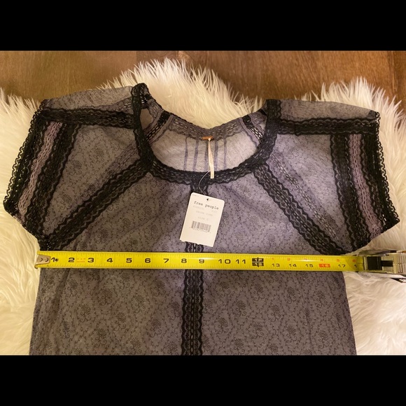 Free People - Picture 4 of 5